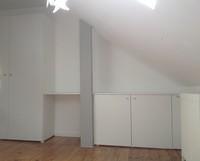 bureau et penderie sous rampant